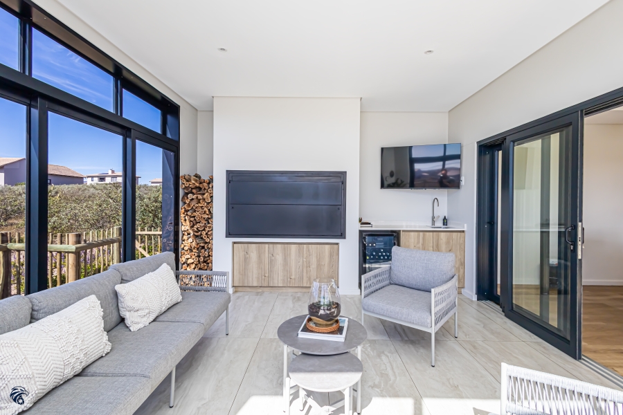 4 Bedroom Property for Sale in Langebaan Country Estate Western Cape